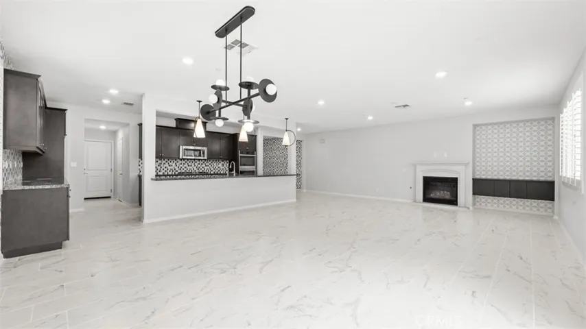 16575 Justin St, Fontana, California 92336 — photo 5