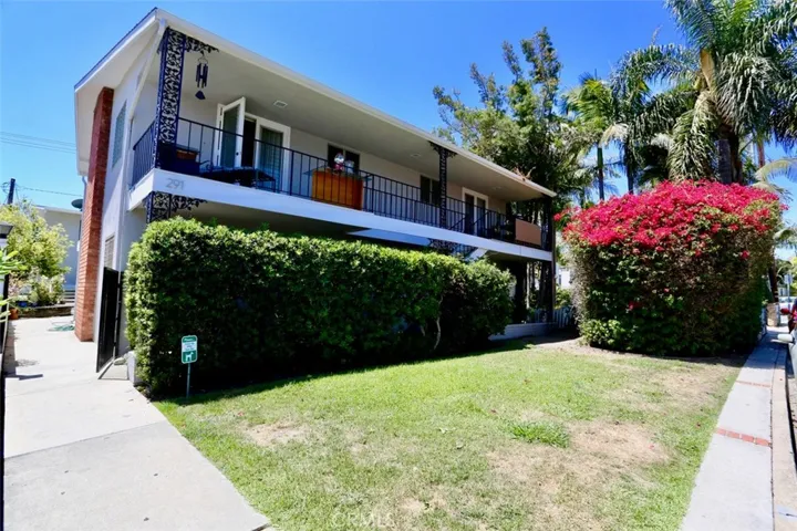 291 Cypress Drive 4, Laguna Beach, California 92651 — photo 4