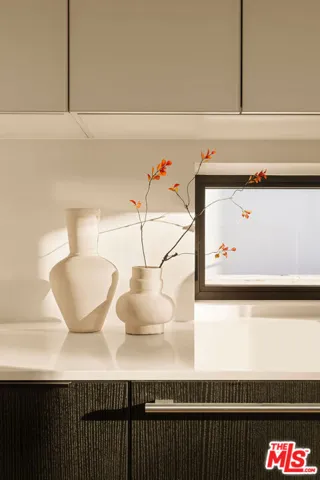 1264 N Harper Avenue 101, West Hollywood, California 90046 — photo 4