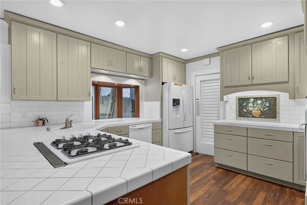 Kitchen Kitchen