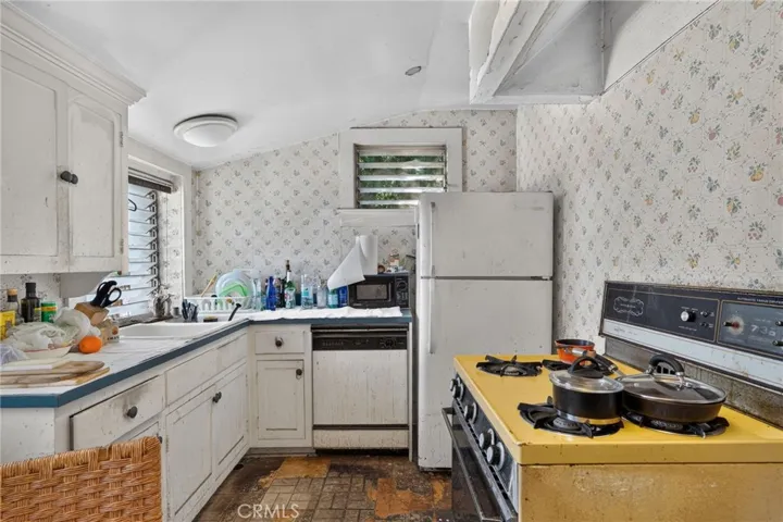 Up Stairs Unit Kitchen