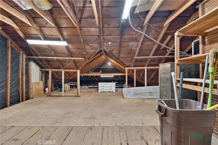 Very Large Standup Attic