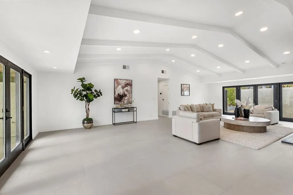19-web-or-mls-P2622014 19-web-or-mls-P2622014