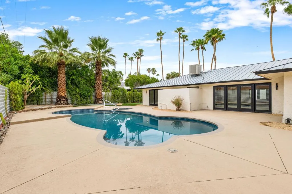 58-web-or-mls-P2622214 (2) 58-web-or-mls-P2622214 (2)