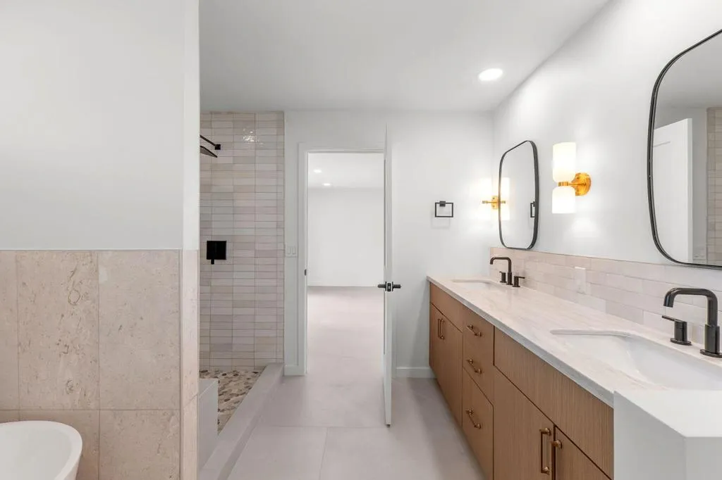 44-web-or-mls-P2611819 44-web-or-mls-P2611819