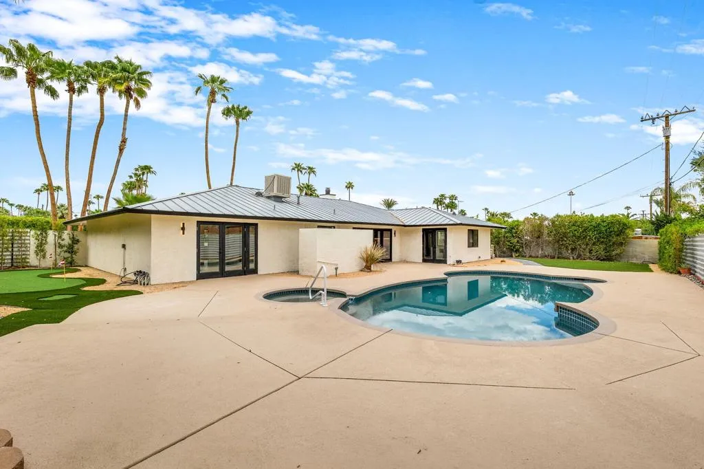 60-web-or-mls-P2622219 (2) 60-web-or-mls-P2622219 (2)