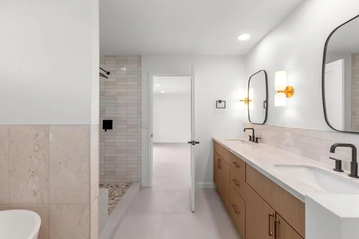 44-web-or-mls-P2611819