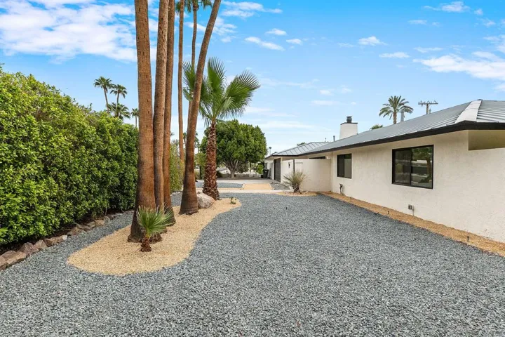 8-web-or-mls-P2622343