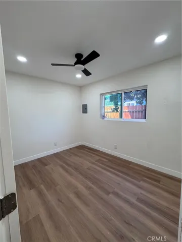 450 E Esther Street E 1, Long Beach, California 90813 — photo 5