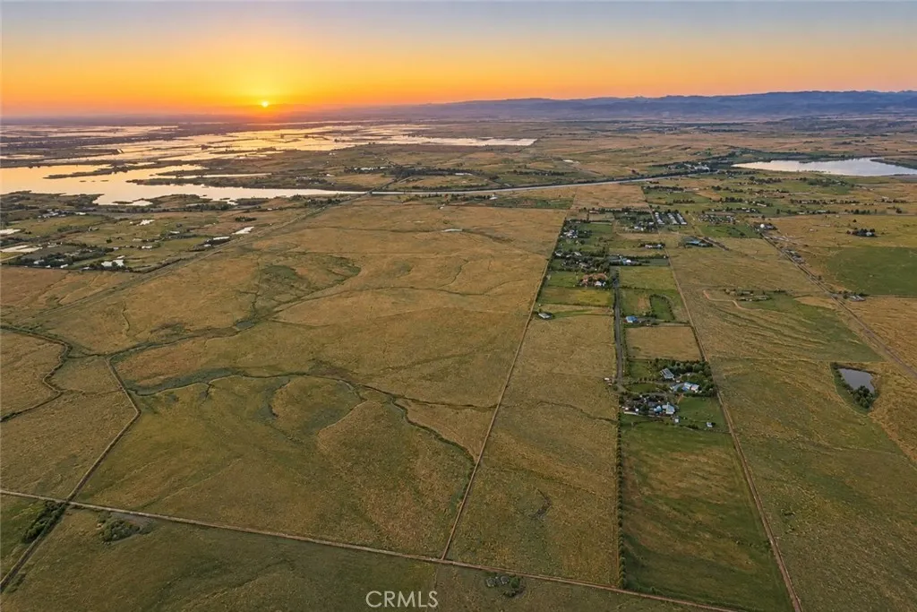 3063 Oro Dam Blvd, Oroville, California 95965 — photo 4