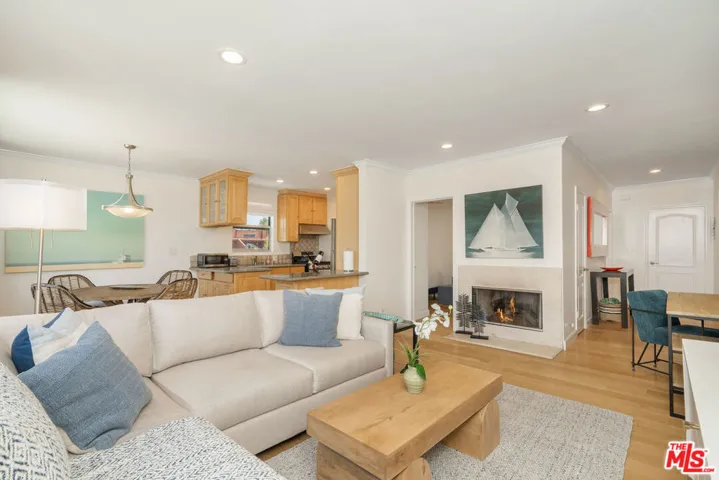 2101 Ocean Avenue 17, Santa Monica, California 90405 — photo 5