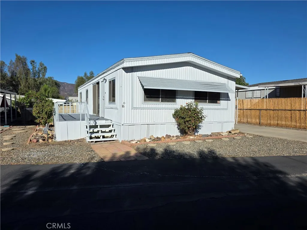 21601 Canyon Dr #16