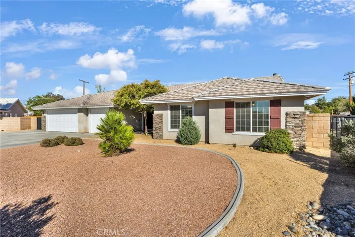20463 Majestic Drive, Apple Valley, California 92308 — photo 5