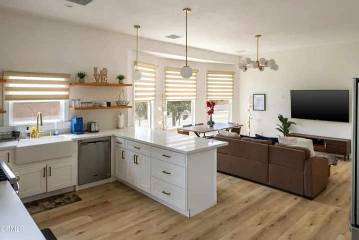 396 N Summit Avenue, Pasadena, California None — photo 5