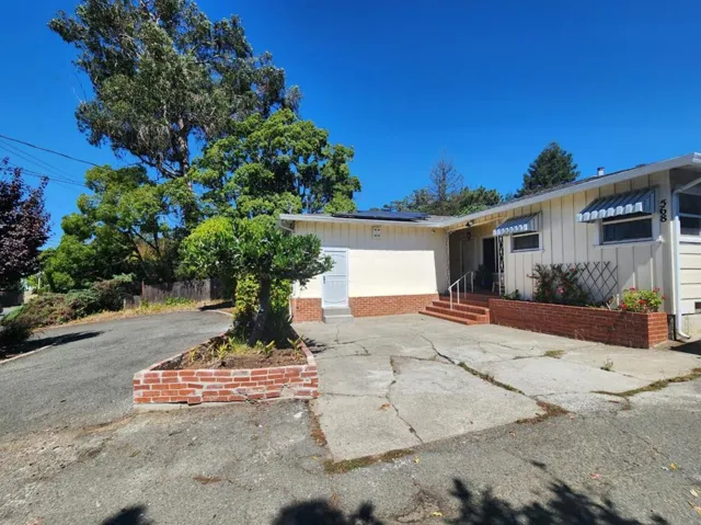 568 Admiral Callaghan Lane, Vallejo, California 94591 — photo 4