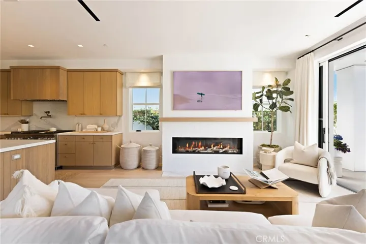 1416 E Balboa Boulevard, Newport Beach, California 92661 — photo 4