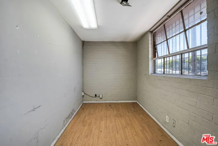 10920 S La Cienega Boulevard, Inglewood, California 90304 — photo 5