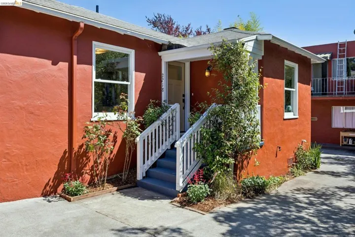 2218 Parker St, Berkeley, California 94704 — photo 4