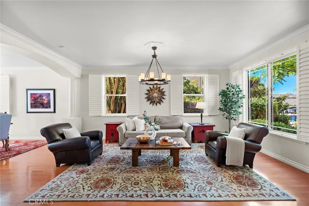 880 Shepard Crest Drive, Corona, California 92882 — photo 5