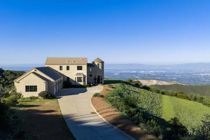 17599 Montebello Road, Cupertino, California 95014 — photo 4