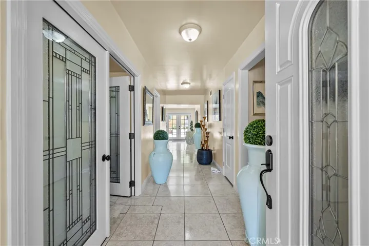 12130 Buckeye, Sylmar, California 91342 — photo 4
