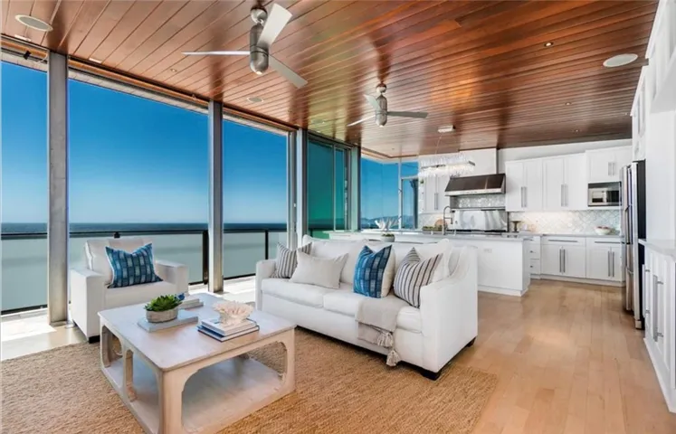 3316 Crest Drive, Manhattan Beach, California 90266 — photo 5