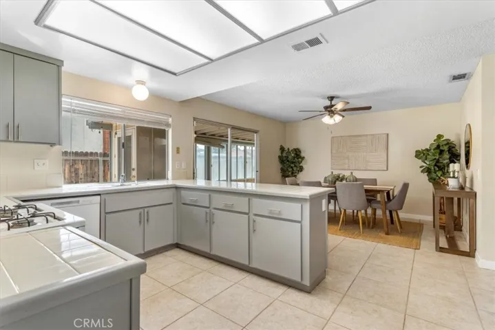 1537 Kelly Street, Redlands, California 92374 — photo 5