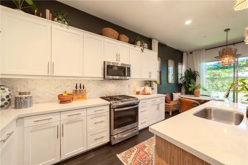 492 Clubhouse, San Marcos, California 92078 — photo 5
