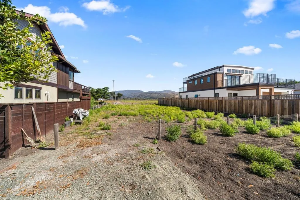 147 Kelly Avenue, Half Moon Bay, California 94019 — photo 5