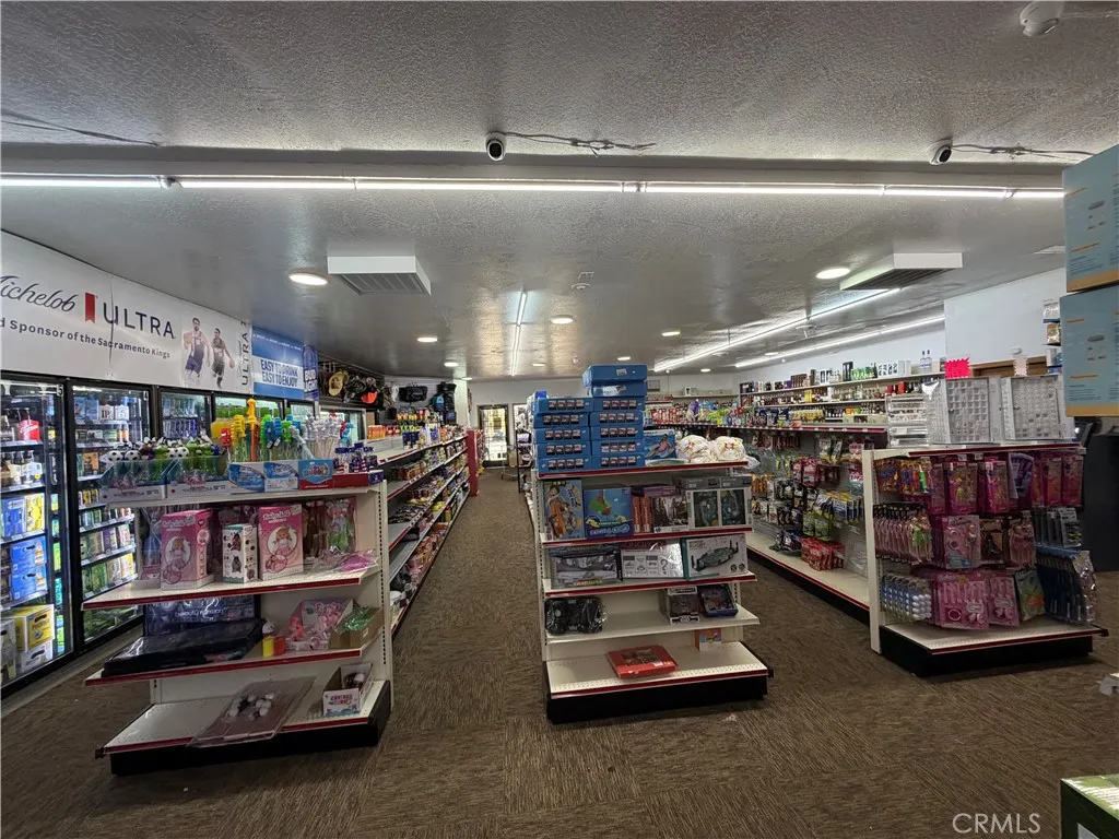 View from Middle on the store looking towards the entry door.