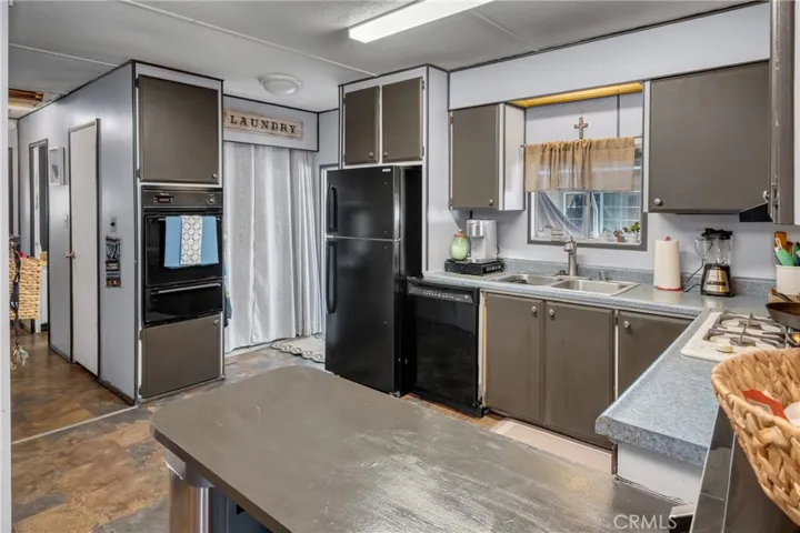 1205 Cypress #162, San Dimas, California 91773 — photo 4