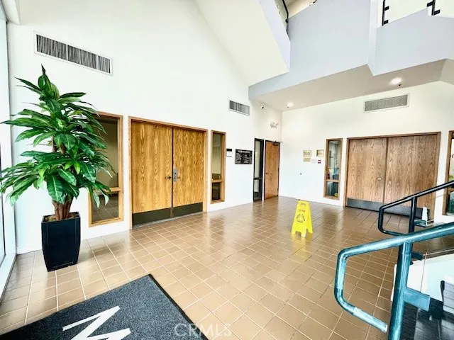1425 W Foothill 220, Upland, California 91786 — photo 4