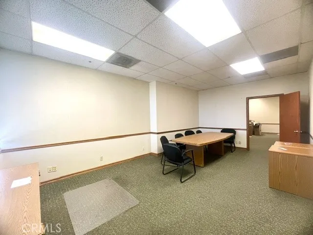 1425 W Foothill #220