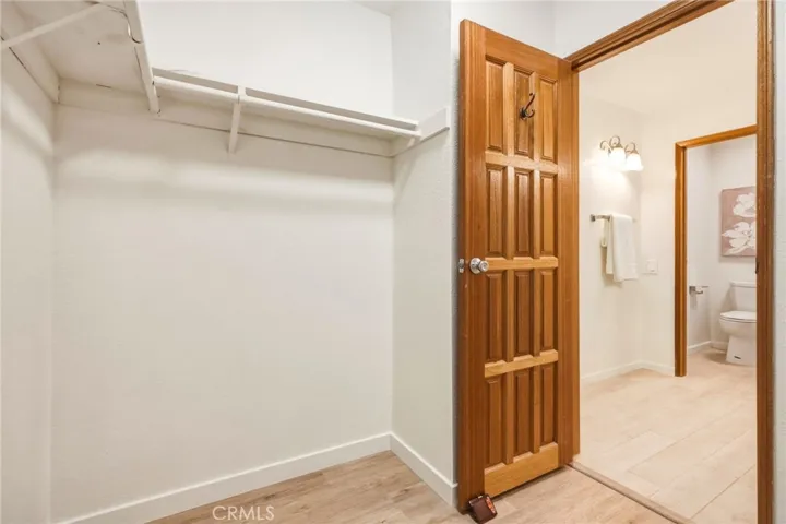 Walk-in closet