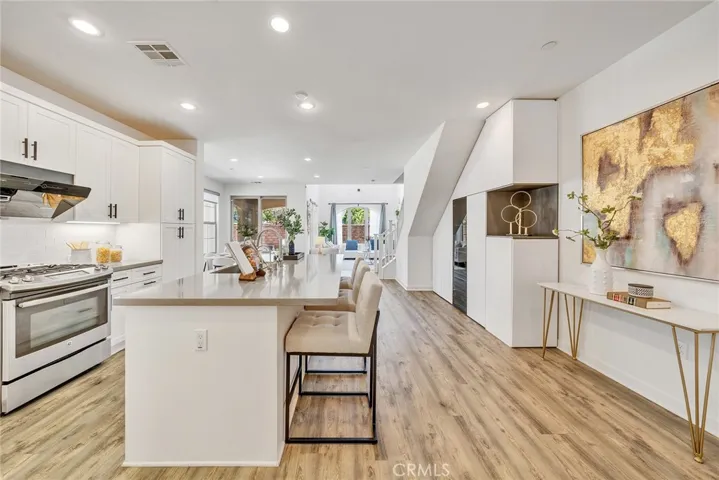 182 Finch, Lake Forest, California 92630 — photo 4