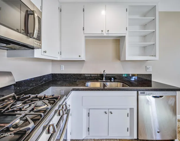 Kitchen stove top