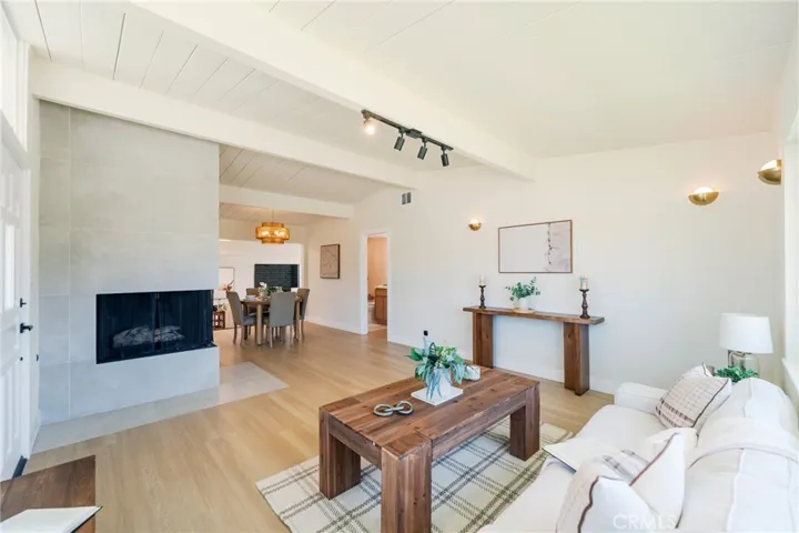 24248 Falena, Torrance, California 90501 — photo 4