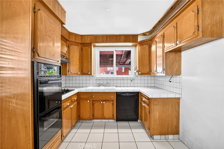 10923 Belcher, Norwalk, California 90650 — photo 4