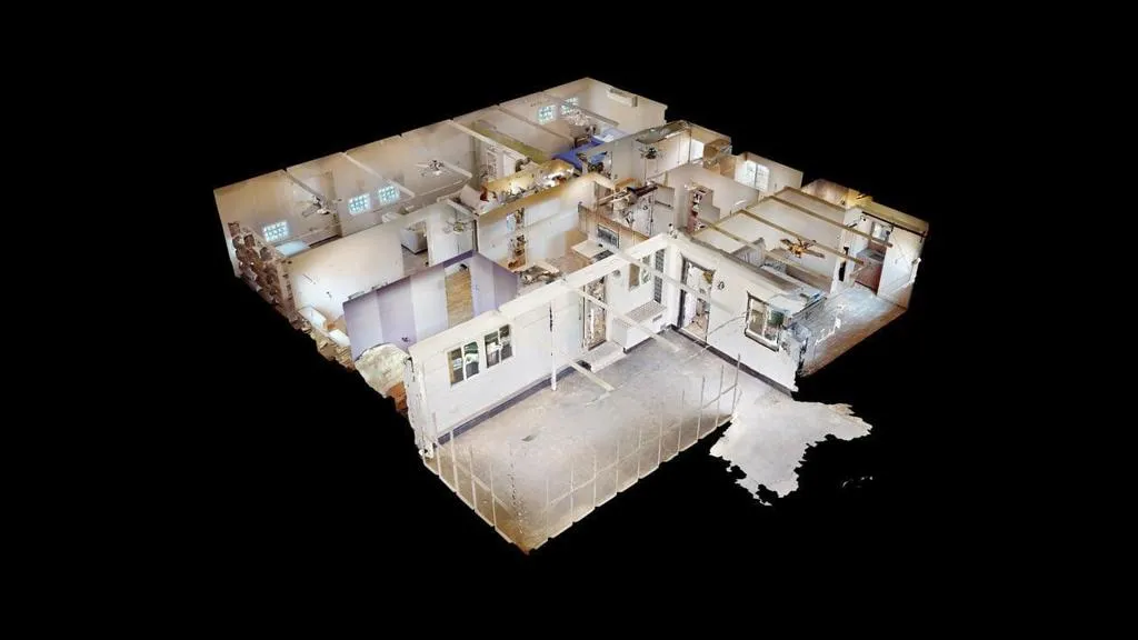 70260-Highway-111-Space-124-Dollhouse-Vi