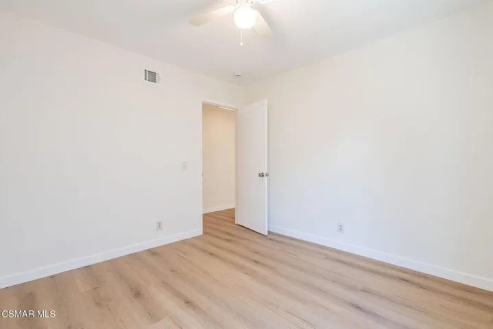 Back bedroom2