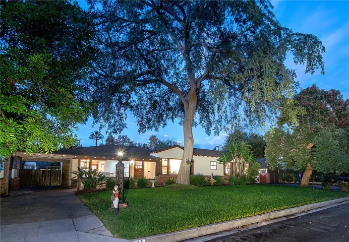 1541 Rancho Avenue, Glendale, California 91201 — photo 4