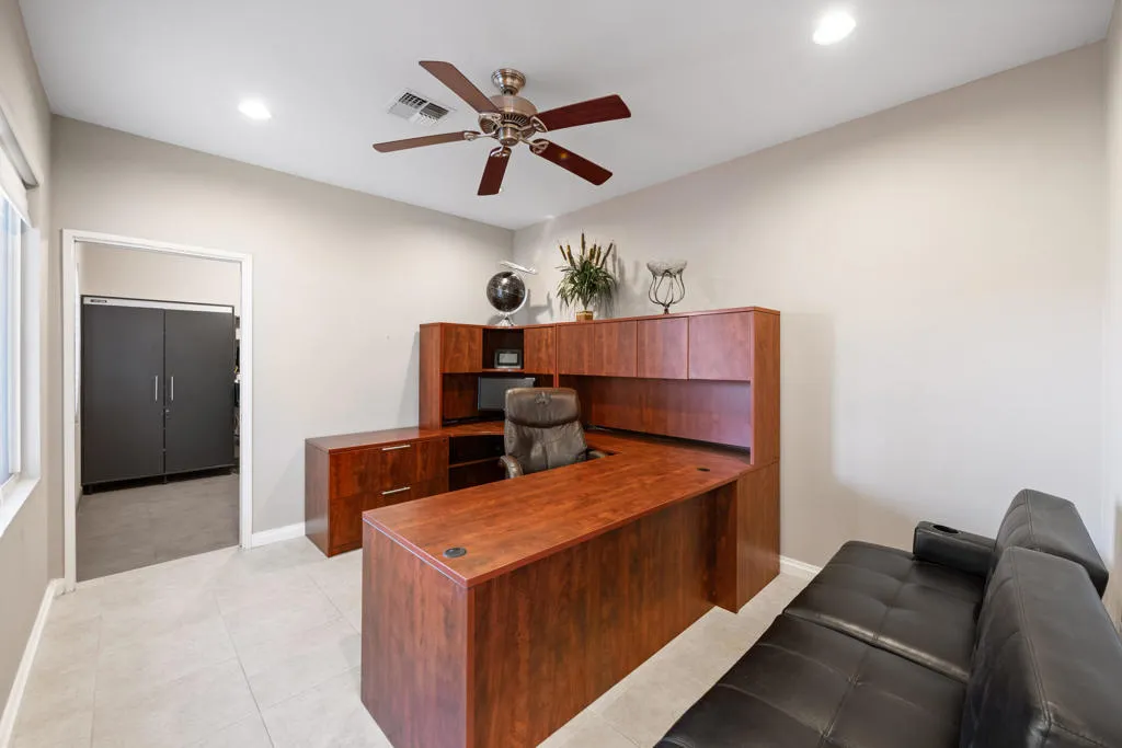 37127 Turnberry Isle Dr-22