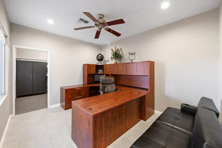 37127 Turnberry Isle Dr-22