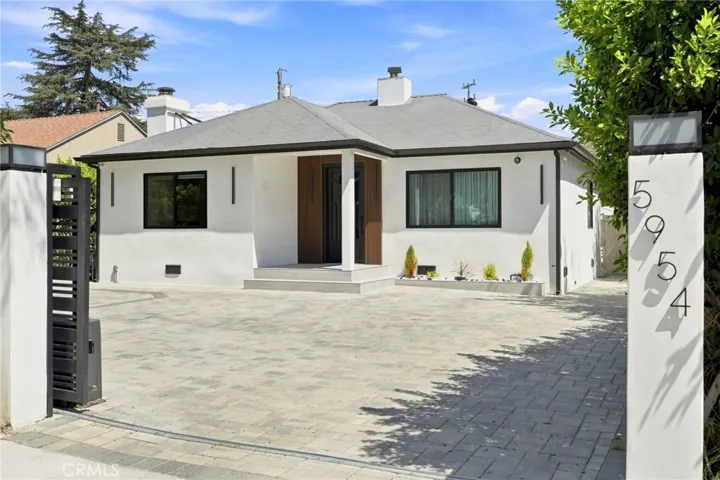 5954 Carpenter Avenue, Valley Village, California 91607 — photo 4