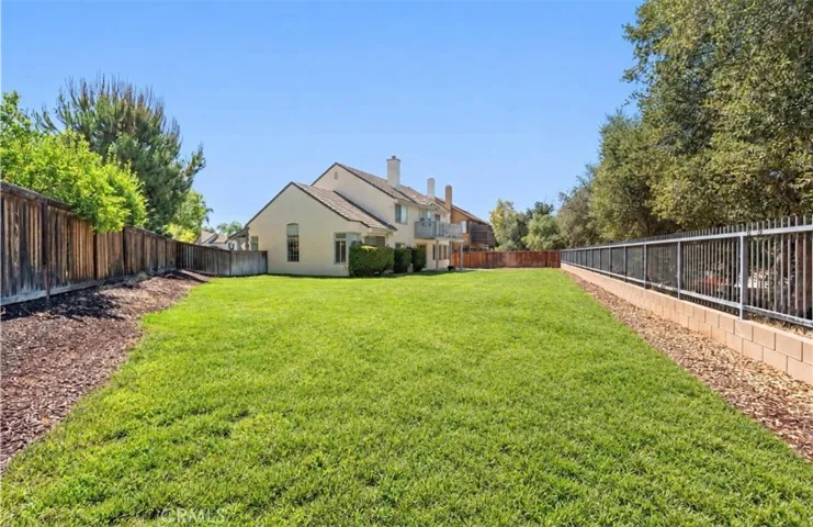 10011 Thornbird Court, Moreno Valley, California 92557 — photo 5