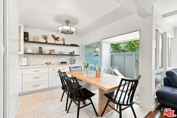 2520 Arizona Avenue 8, Santa Monica, California 90404 — photo 4