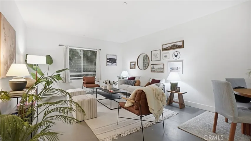 5232 Satsuma, North Hollywood, California 91601 — photo 5