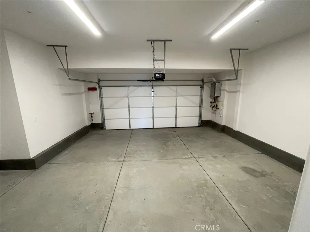 2 Car Attached Garage 2 Car Attached Garage