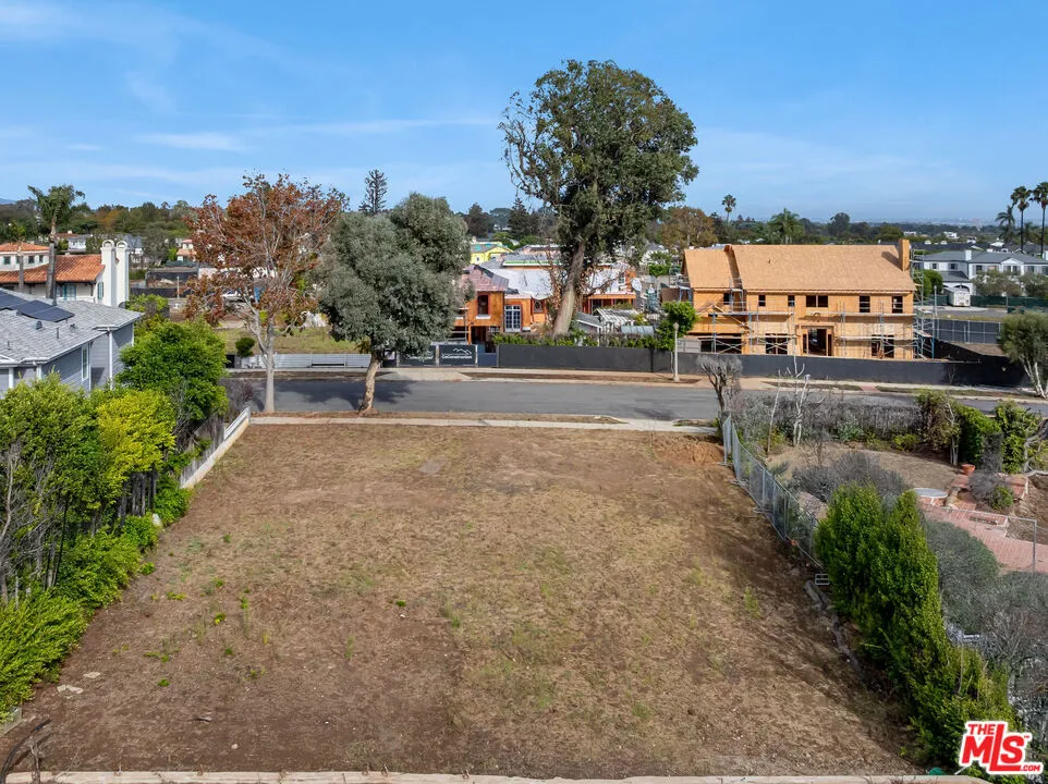 519 Frontera Drive, Los Angeles, California 90272 — photo 5