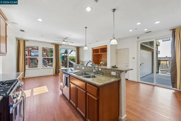 486 Windflower Way, Oakley, California 94561 — photo 5